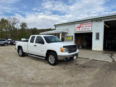2013 GMC Sierra 1500, $13900. Photo 2