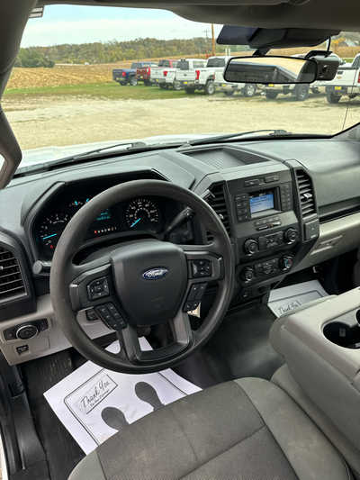 2019 Ford F150 Reg Cab, $15900. Photo 4