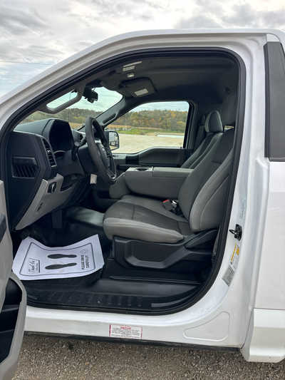 2019 Ford F150 Reg Cab, $15900. Photo 7