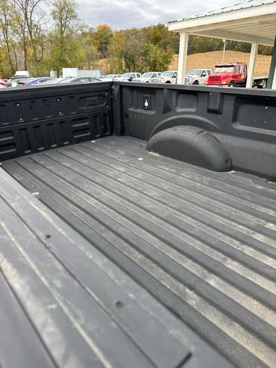 2019 Ford F150 Reg Cab, $15900. Photo 9