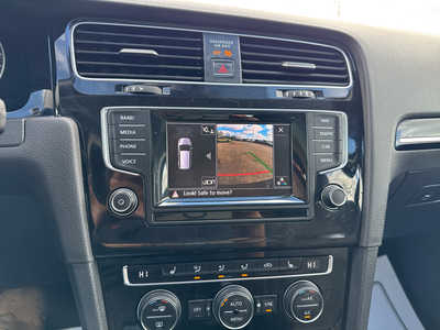 2015 Volkswagen Golf, $9900. Photo 5