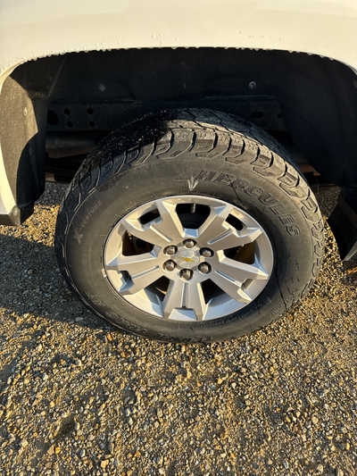 2017 Chevrolet Colorado Crew Cab, $18900. Photo 10