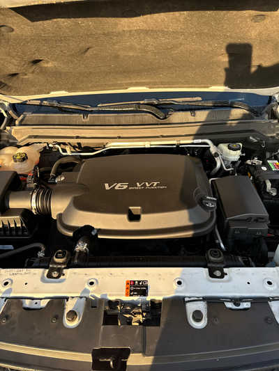 2017 Chevrolet Colorado Crew Cab, $18900. Photo 12