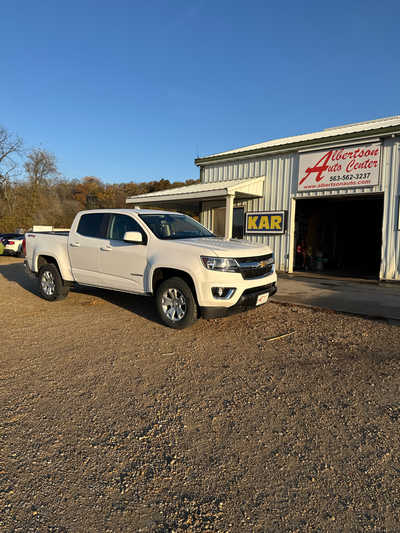 2017 Chevrolet Colorado Crew Cab, $18900. Photo 2