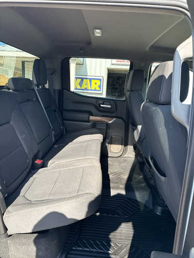 2021 Chevrolet 1500 Crew Cab, $23900. Photo 10