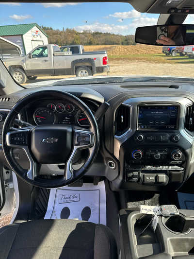 2021 Chevrolet 1500 Crew Cab, $23900. Photo 4