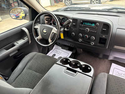 2008 Chevrolet 1500 Reg Cab, $6500. Photo 8