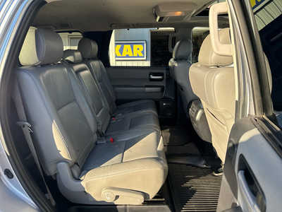 2012 Toyota Sequoia, $12900. Photo 12