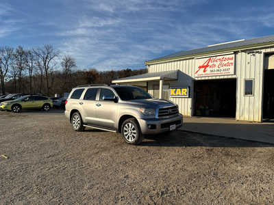 2012 Toyota Sequoia, $12900. Photo 2