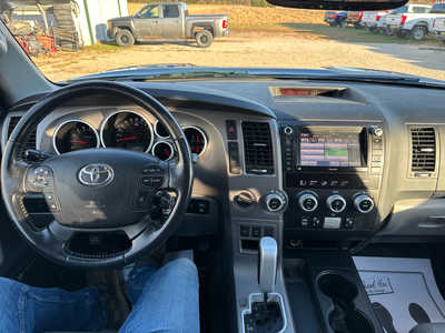 2012 Toyota Sequoia, $12900. Photo 4
