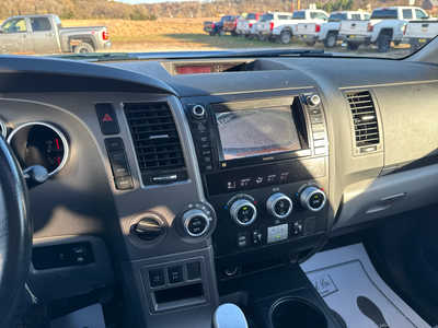 2012 Toyota Sequoia, $12900. Photo 7