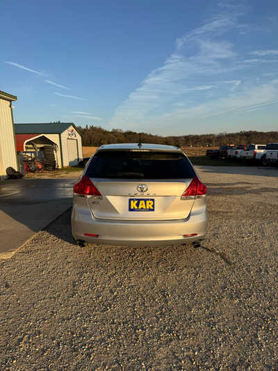 2010 Toyota Venza, $5900. Photo 11