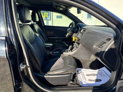 2011 Chrysler 200, $5500. Photo 7