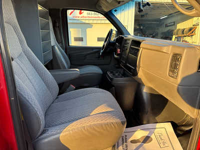 2006 GMC Van,Cargo, $6500. Photo 7