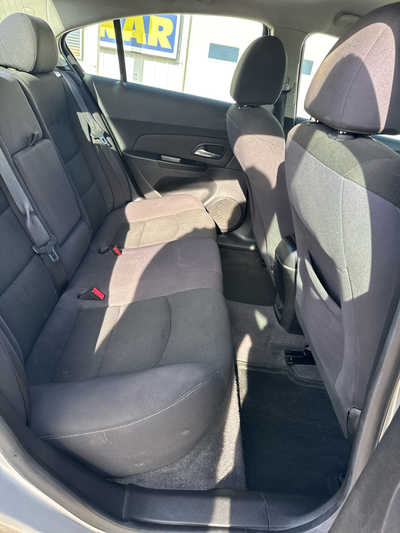 2012 Chevrolet Cruze, $4900. Photo 8