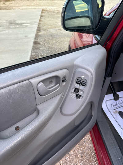 2006 Dodge Caravan, Grand, $4900. Photo 5