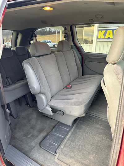 2006 Dodge Caravan, Grand, $4900. Photo 9