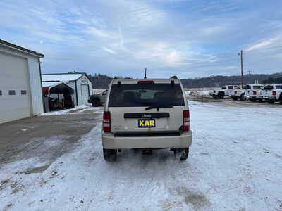 2010 Jeep Liberty, $2500. Photo 10