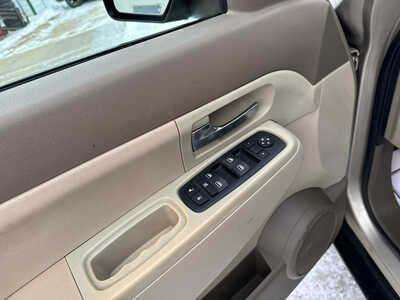 2010 Jeep Liberty, $2500. Photo 5