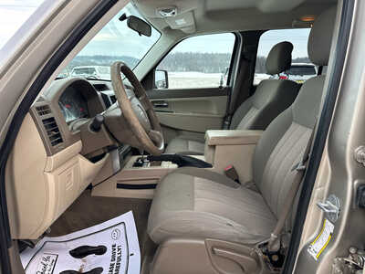 2010 Jeep Liberty, $2500. Photo 6