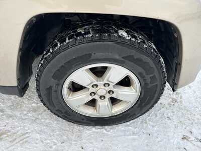 2010 Jeep Liberty, $2500. Photo 9