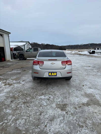 2013 Chevrolet Malibu, $7000. Photo 11