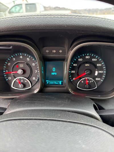 2013 Chevrolet Malibu, $7000. Photo 3