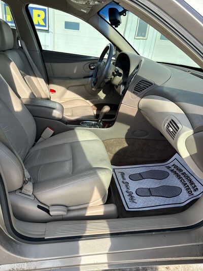 2001 Oldsmobile Aurora, $6750. Photo 10