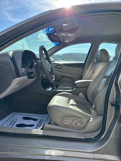 2001 Oldsmobile Aurora, $6750. Photo 8