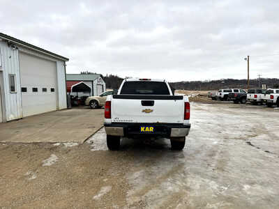 2011 Chevrolet 3500 Crew Cab, $9900. Photo 10