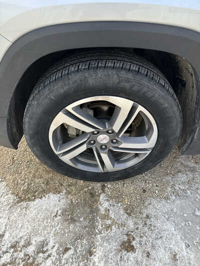 2019 GMC Terrain, $11900. Photo 11