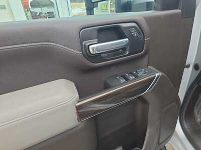 2021 Chevrolet 2500 Crew Cab, $29500. Photo 11