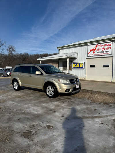 2011 Dodge Journey, $3900. Photo 2