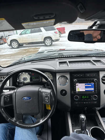 2014 Ford Expedition, $7900. Photo 4