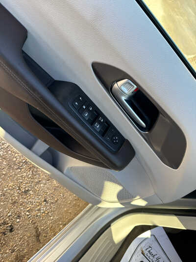 2018 Chrysler Pacifica, $8500. Photo 7