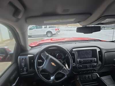 2018 Chevrolet Silverado 1500, $27900. Photo 2