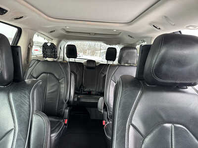 2017 Chrysler Pacifica, $7900. Photo 7