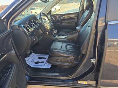 2017 Buick Enclave, $10500. Photo 8