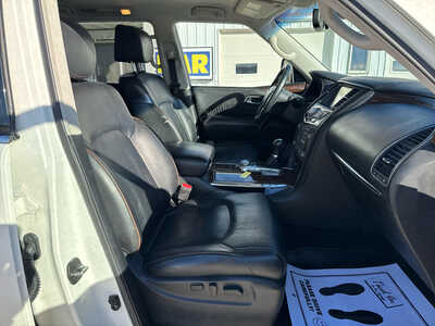 2017 Nissan Armada, $11500. Photo 10