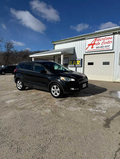 2015 Ford Escape, $5900. Photo 2