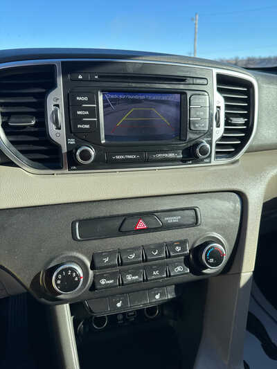 2017 Kia Sportage, $11500. Photo 5