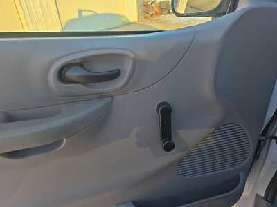 2000 Ford F150 Reg Cab, $4900. Photo 9