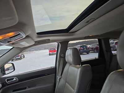 2013 Jeep Grand Cherokee, $6900. Photo 9