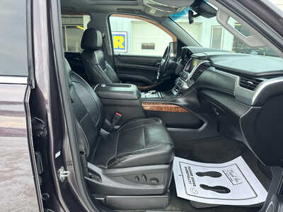 2015 Chevrolet Tahoe, $13900. Photo 9
