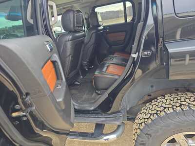 2009 Hummer H3, $11900. Photo 8