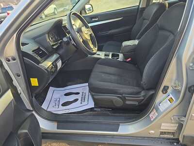 2012 Subaru Outback, $4900. Photo 8