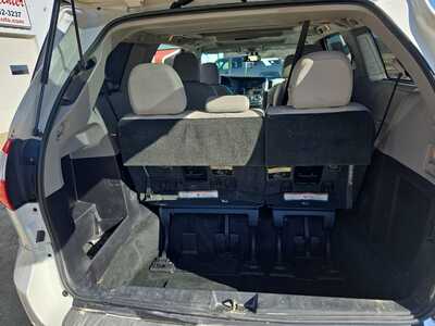 2016 Toyota Sienna, $9900. Photo 6