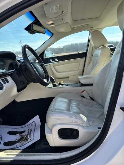 2011 Lincoln MKS, $3900. Photo 5