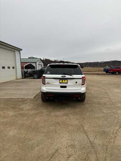 2015 Ford Explorer, $5900. Photo 11