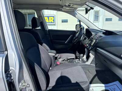 2017 Subaru Forester, $9900. Photo 8